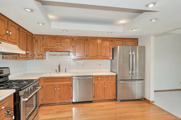 15713 LAKE HILLS CT 1N