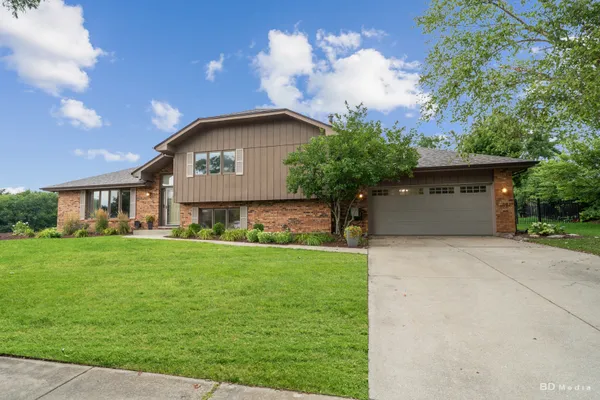 105 AZALEA RD