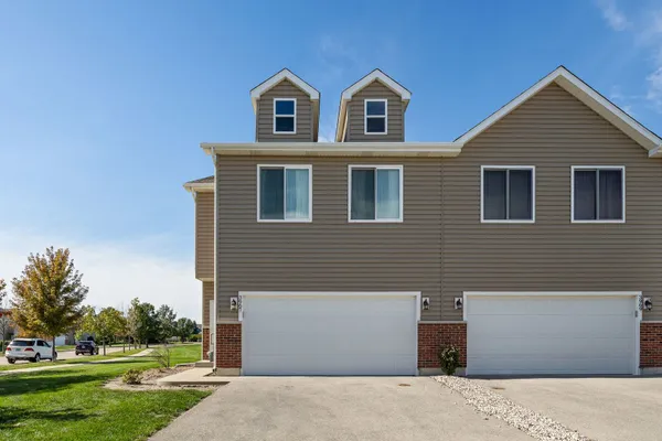 3967 EVANS CT