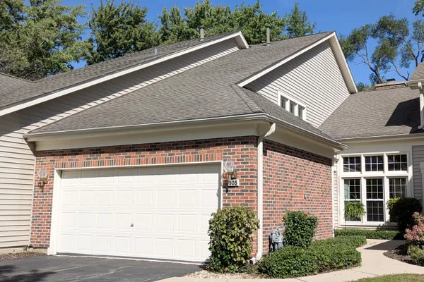 305 STONEFIELD CT