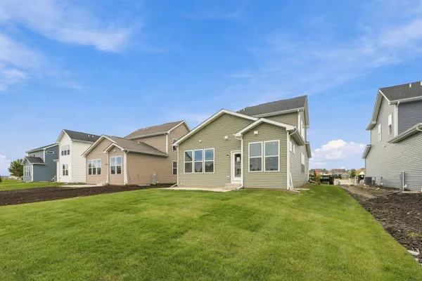 141 DALTREY DR
