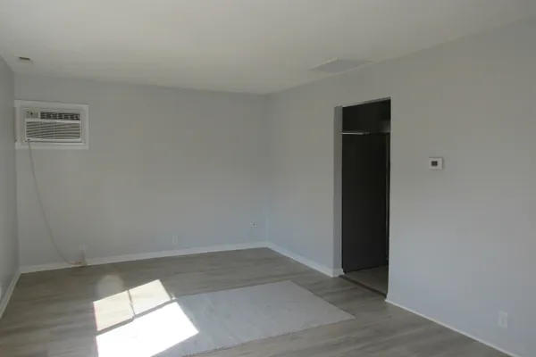 1613 JUNEWAY TER