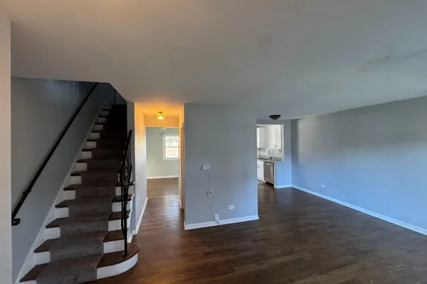442 CONGRESS CT 9