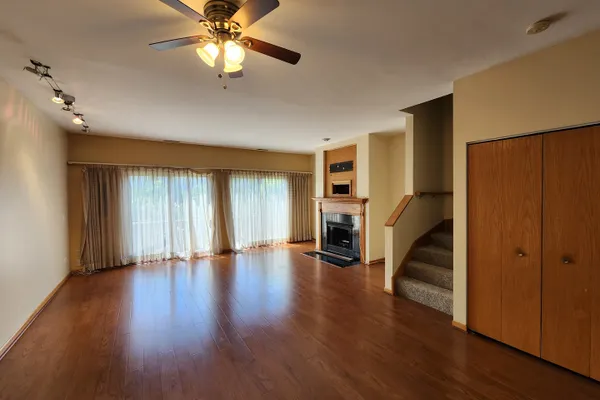 2363 E 70TH PL B