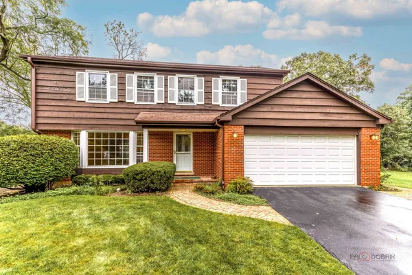 1495 NORTHWOODS CIR
