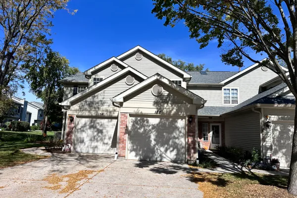 132 GOLFVIEW DR
