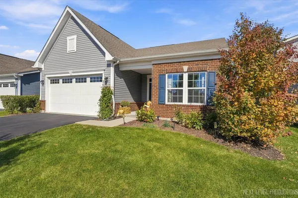 3638 REDDINGTON CIR