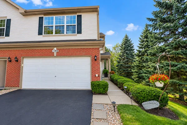 1288 W BLACK WOLF RD
