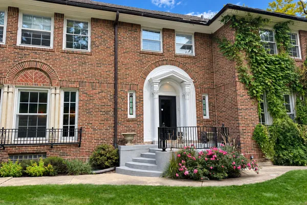 500 LINDEN AVE