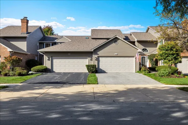 885 SADDLEWOOD DR