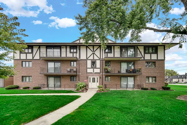 11042 S THERESA CIR 3A