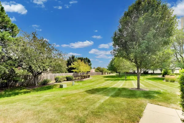 2802 GILCREST CT