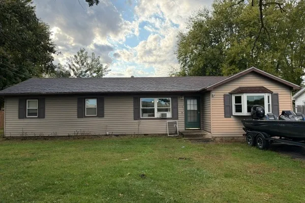 1108 SUNSET DR