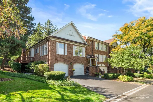 843 SEMINARY CIR