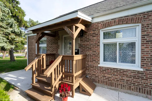 2807 ELDER LN