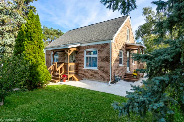 2807 ELDER LN