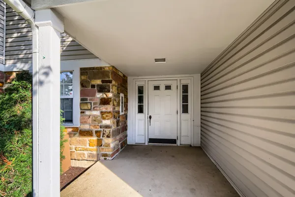 75 LARCH CT Z1