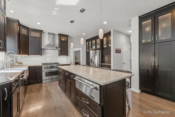1317 DARIEN CLUB DR