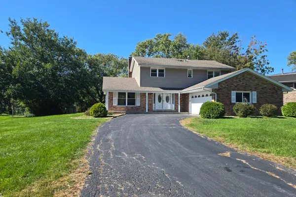 784 EXMOOR RD
