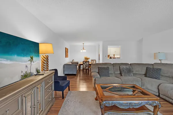 1227 S OLD WILKE RD 206