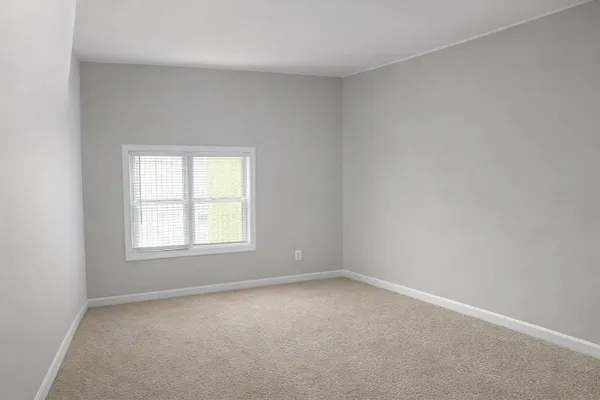 500 N WILKE RD 206