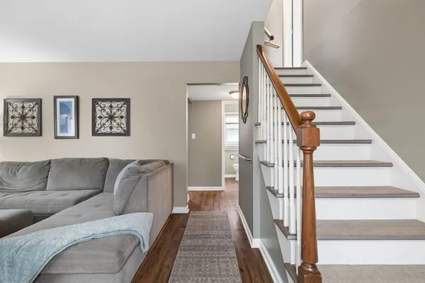4216 149TH ST