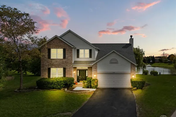 1703 HIDDEN OAKS CT