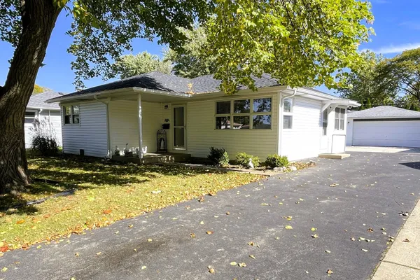 3606 BOBWHITE LN