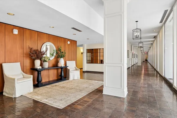 1630 SHERIDAN RD 10-J