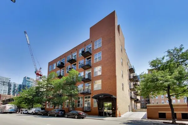 417 S JEFFERSON ST 511