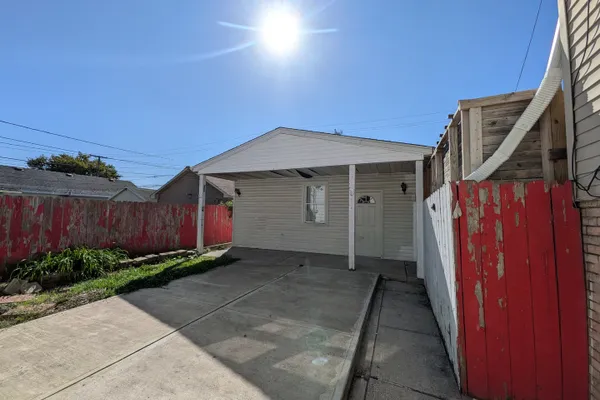 7313 W 58TH PL