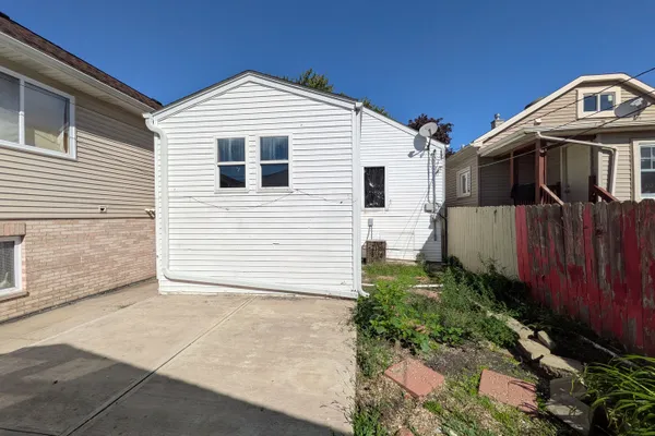 7313 W 58TH PL
