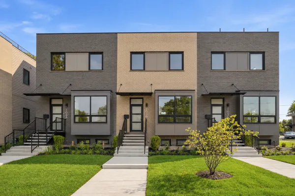 105 PRAIRIE AVE 105C