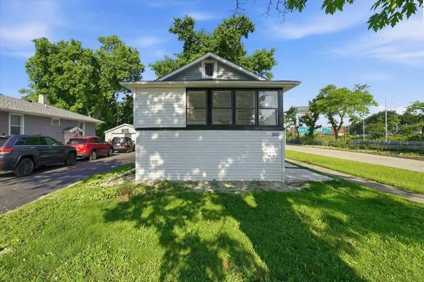 1808 S 22ND AVE