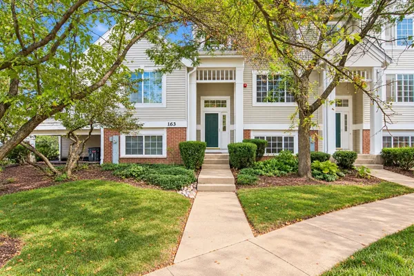 163 LUCERNE CT