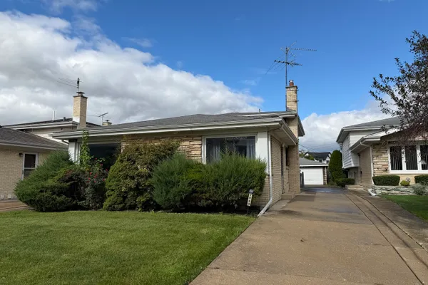 7940 W EXECUTIVE CT