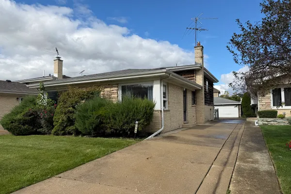 7940 W EXECUTIVE CT