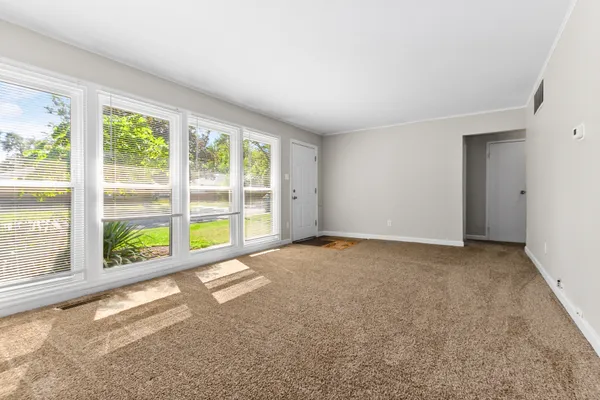 140 NASHUA ST