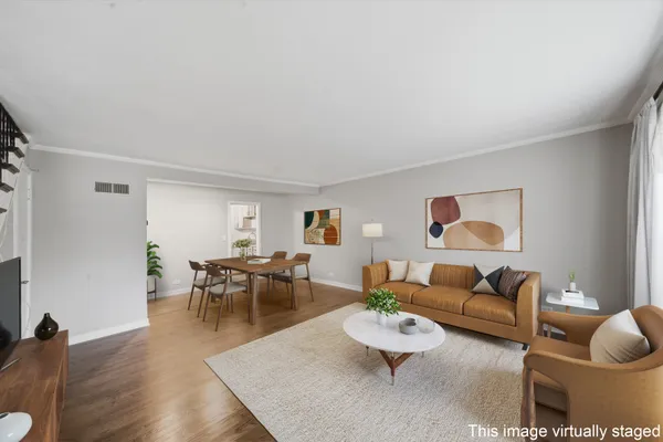 307 LINDEN AVE