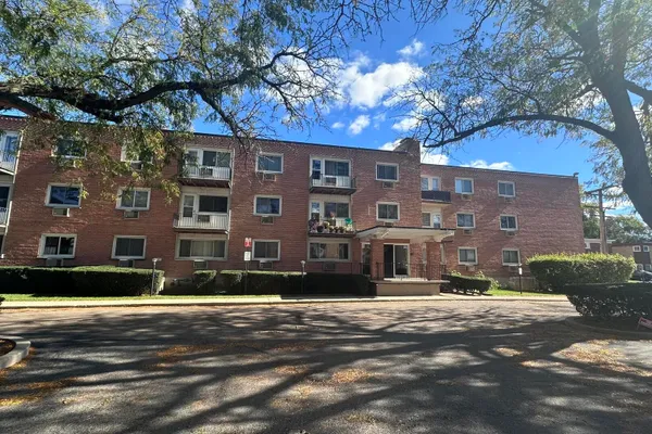 8541 LOTUS AVE 807