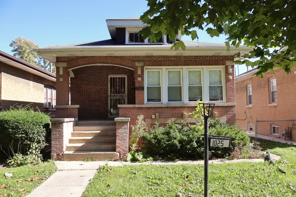 1025 ORCHARD AVE
