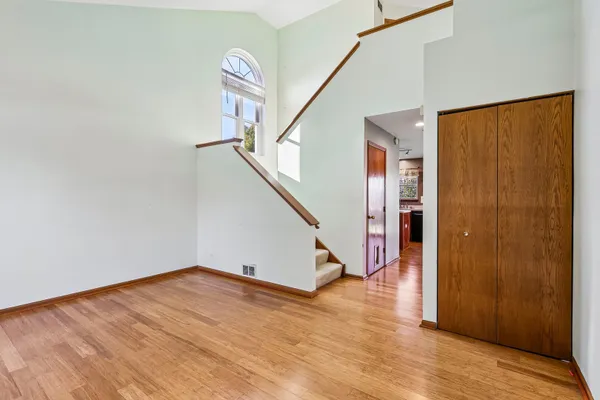 2369 WOODSIDE DR