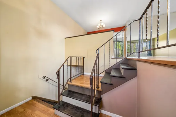 425 MONET CIR 425