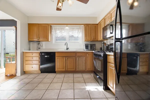 526 N EDGEWOOD AVE