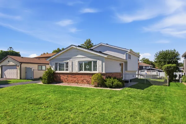 526 N EDGEWOOD AVE