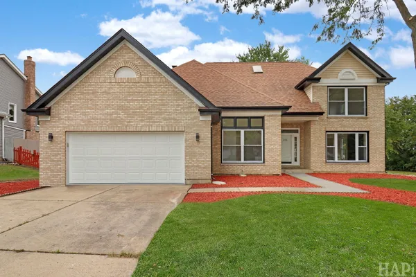 275 FARMHILL DR