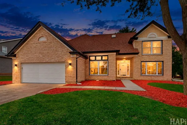 275 FARMHILL DR