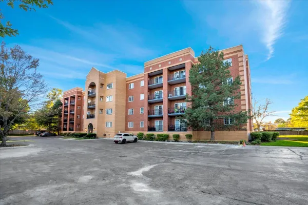 55 S HALE ST 207