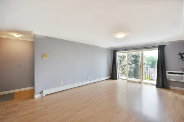 575 FAIRWAY VIEW DR 3H