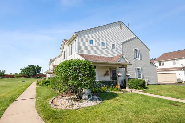 138 AZALEA CIR 138